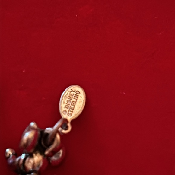 Mickey and Minnie pendants - Picture 5 of 10